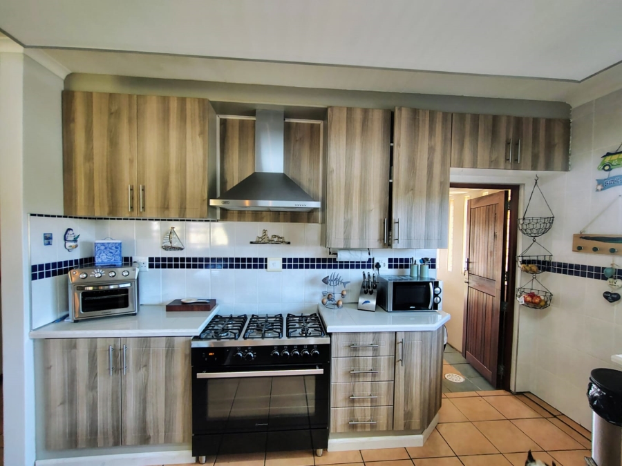 4 Bedroom Property for Sale in Gonubie Eastern Cape